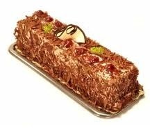 Katıksız 4-6 Kişilik Çikolatalı Muzlu Baton Yaş Pasta